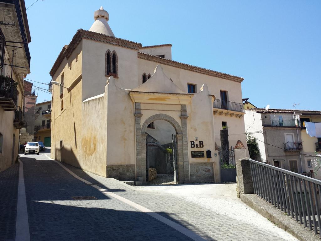 Bed and Breakfast Palazzo Madeo - Residenza D'Epoca Crosia Экстерьер фото